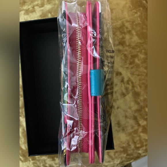 Nicole Lee wallet - Picture 6 of 7